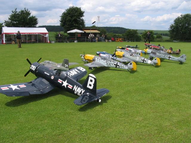 warbirdtreffen-parade (41).jpg